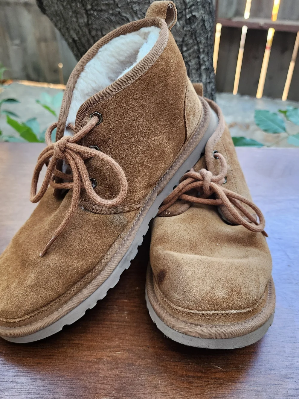 UGG Neumel Suede Lace Up Chukka Boots Chestnut Men's Size [9]